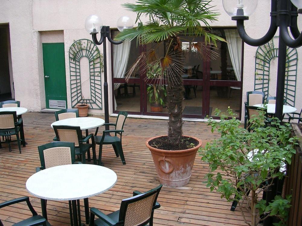 Hotel Ibis Marseille Centre Prefecture Esterno foto