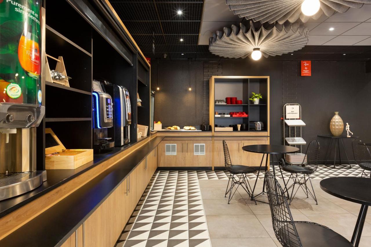 Hotel Ibis Marseille Centre Prefecture Esterno foto