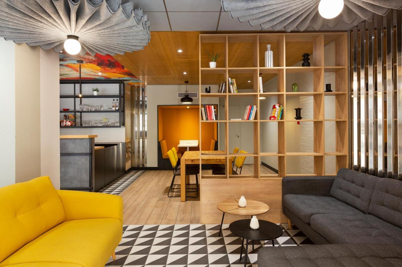Hotel Ibis Marseille Centre Prefecture Esterno foto