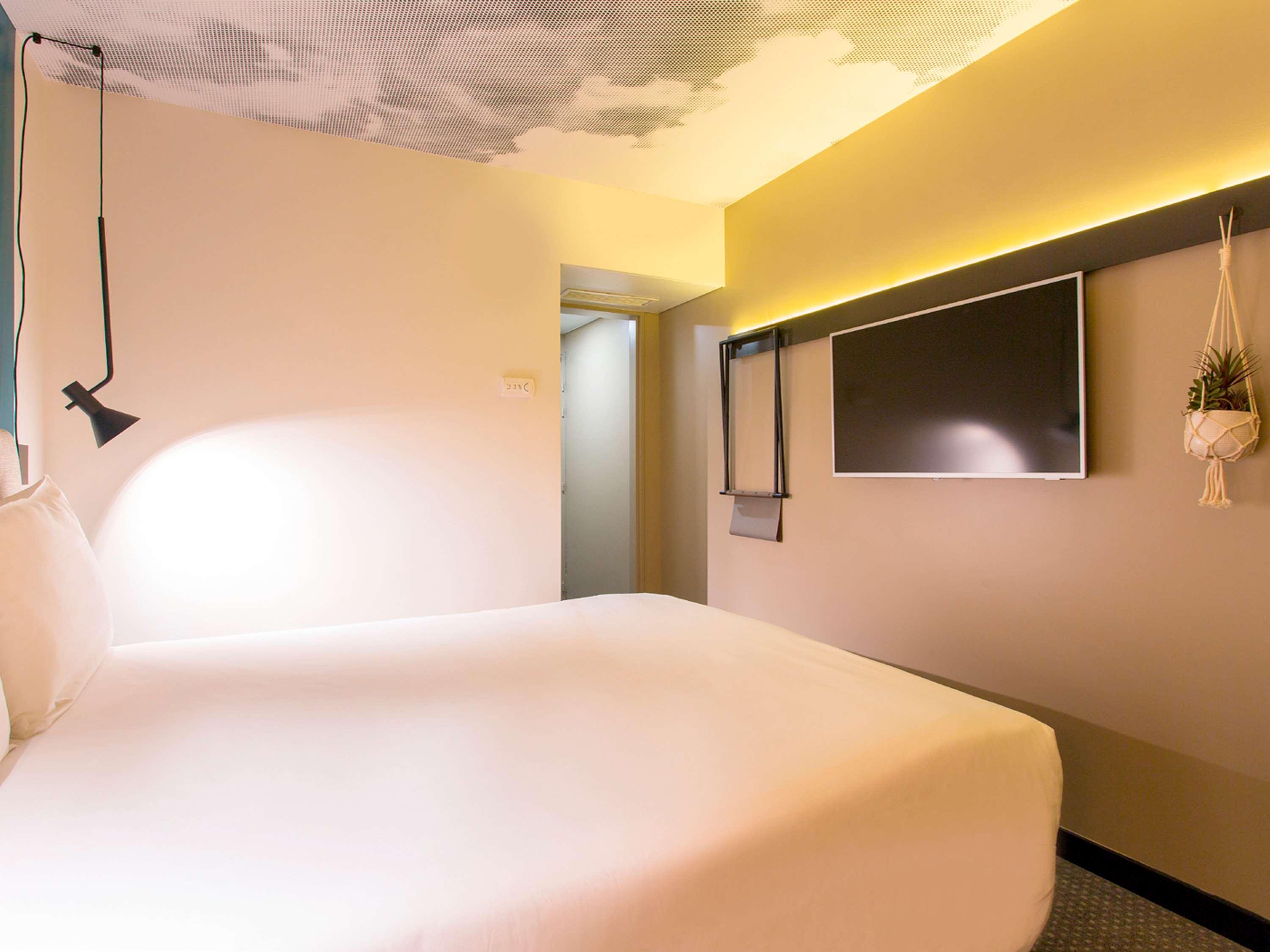 Hotel Ibis Marseille Centre Prefecture Esterno foto