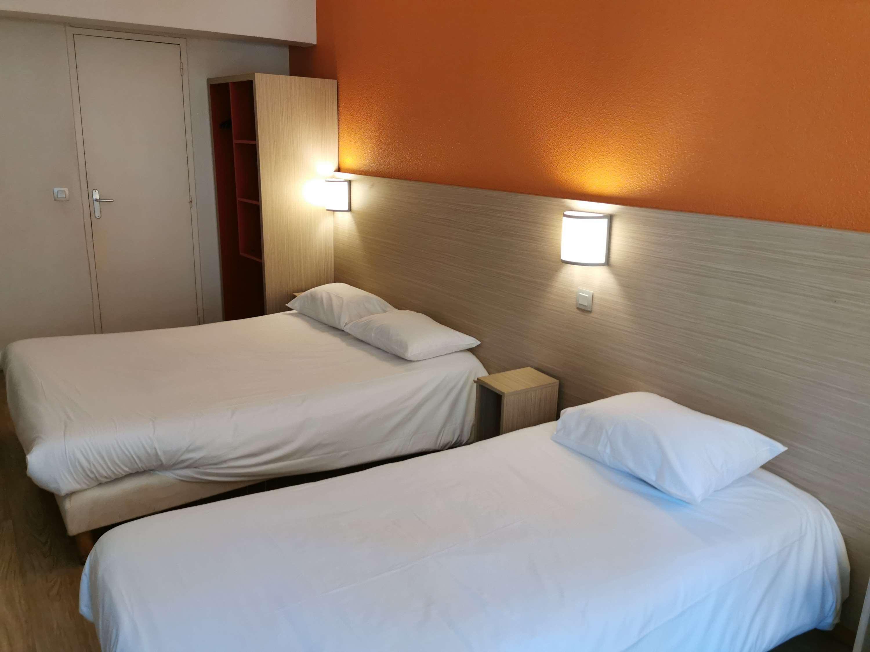 Hotel Ibis Marseille Centre Prefecture Esterno foto