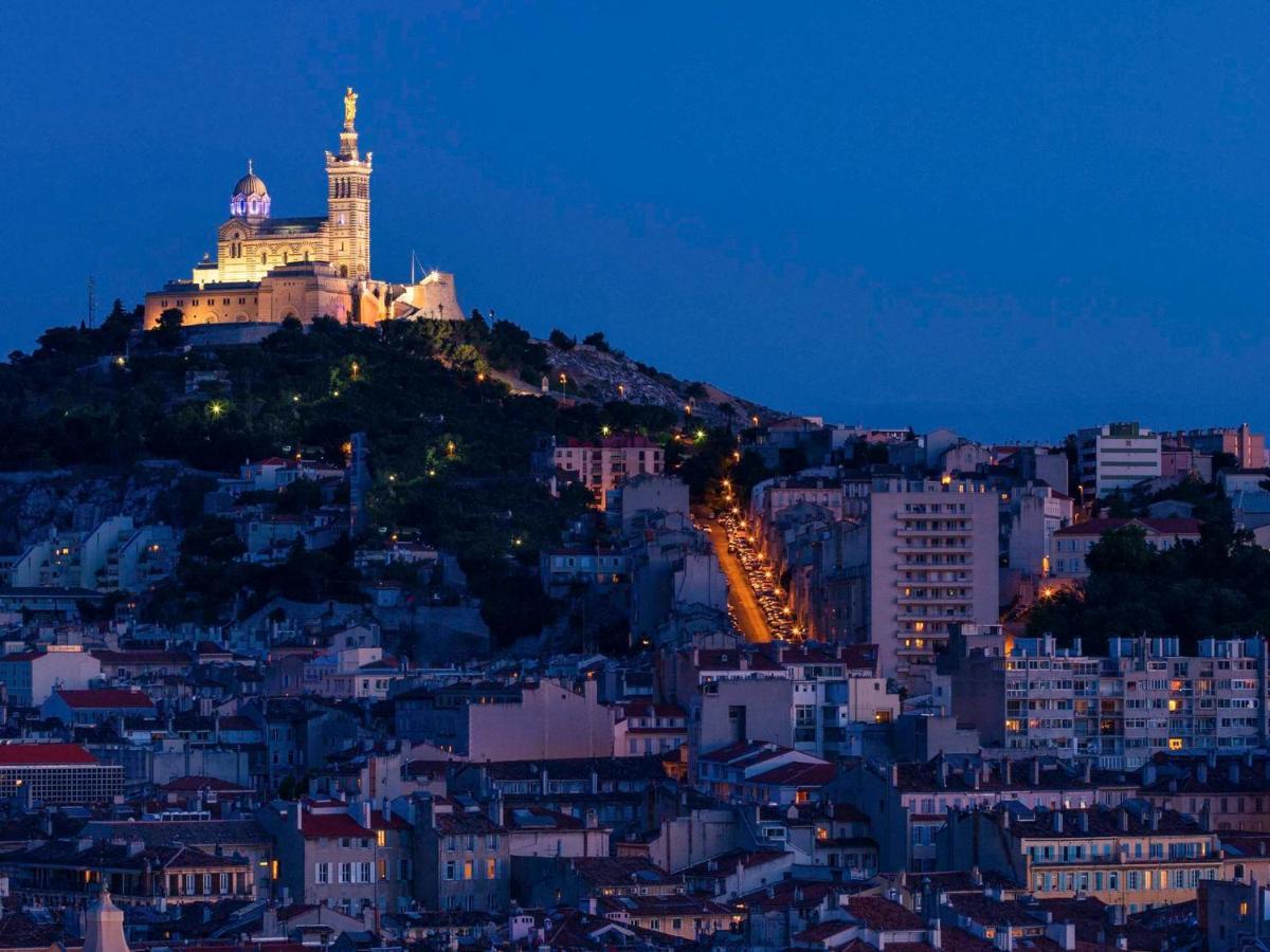 Hotel Ibis Marseille Centre Prefecture Esterno foto