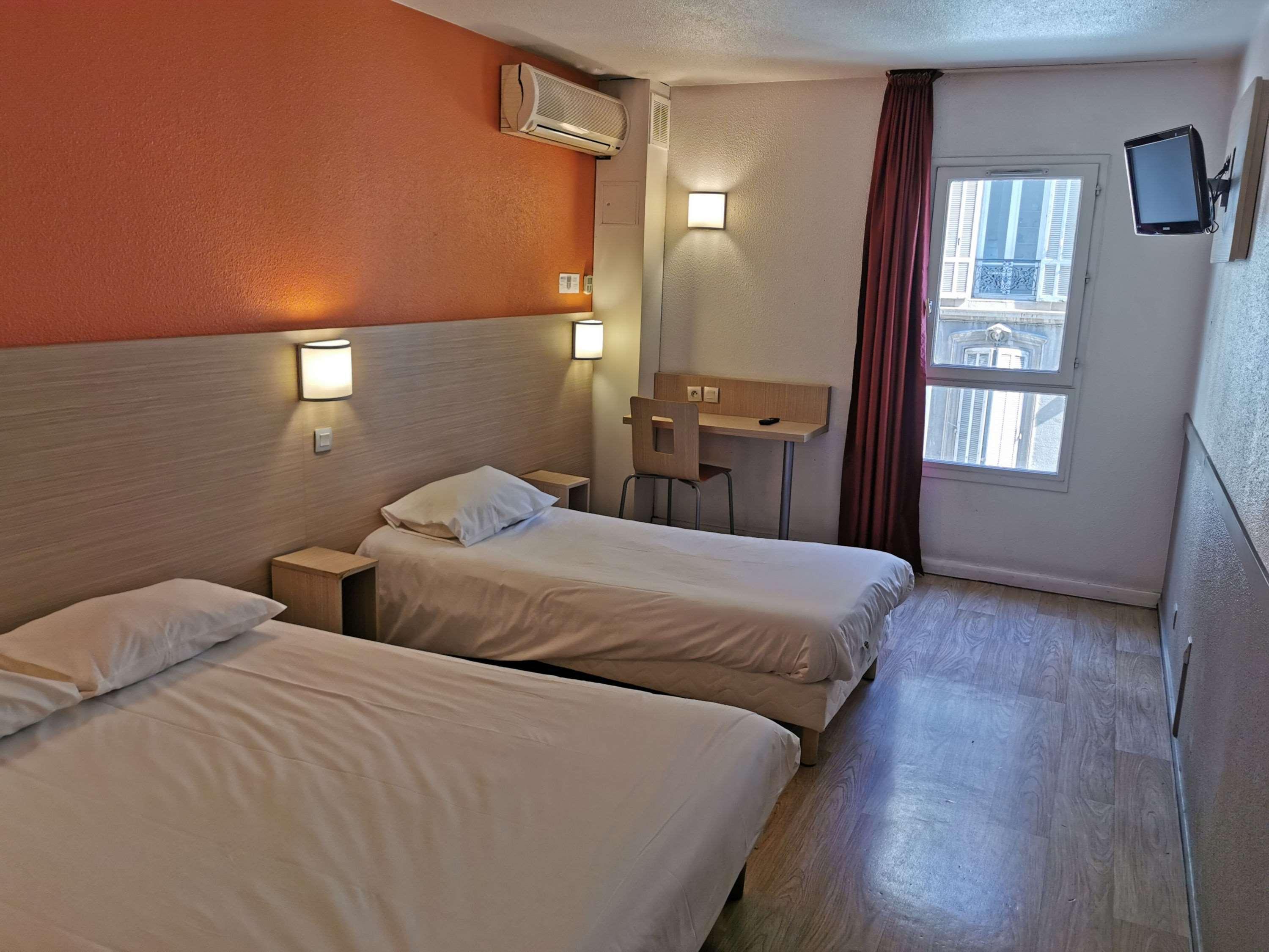 Hotel Ibis Marseille Centre Prefecture Esterno foto