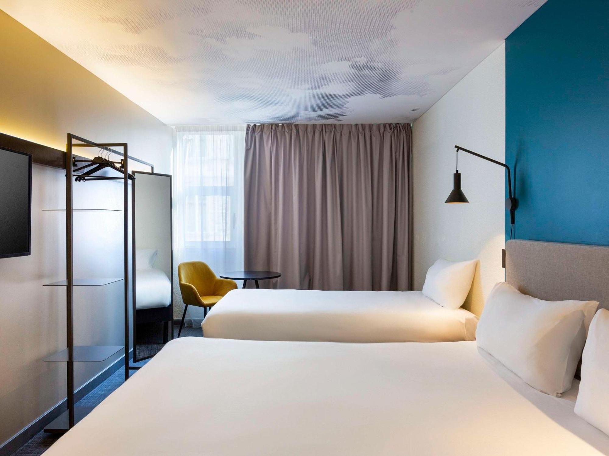 Hotel Ibis Marseille Centre Prefecture Esterno foto
