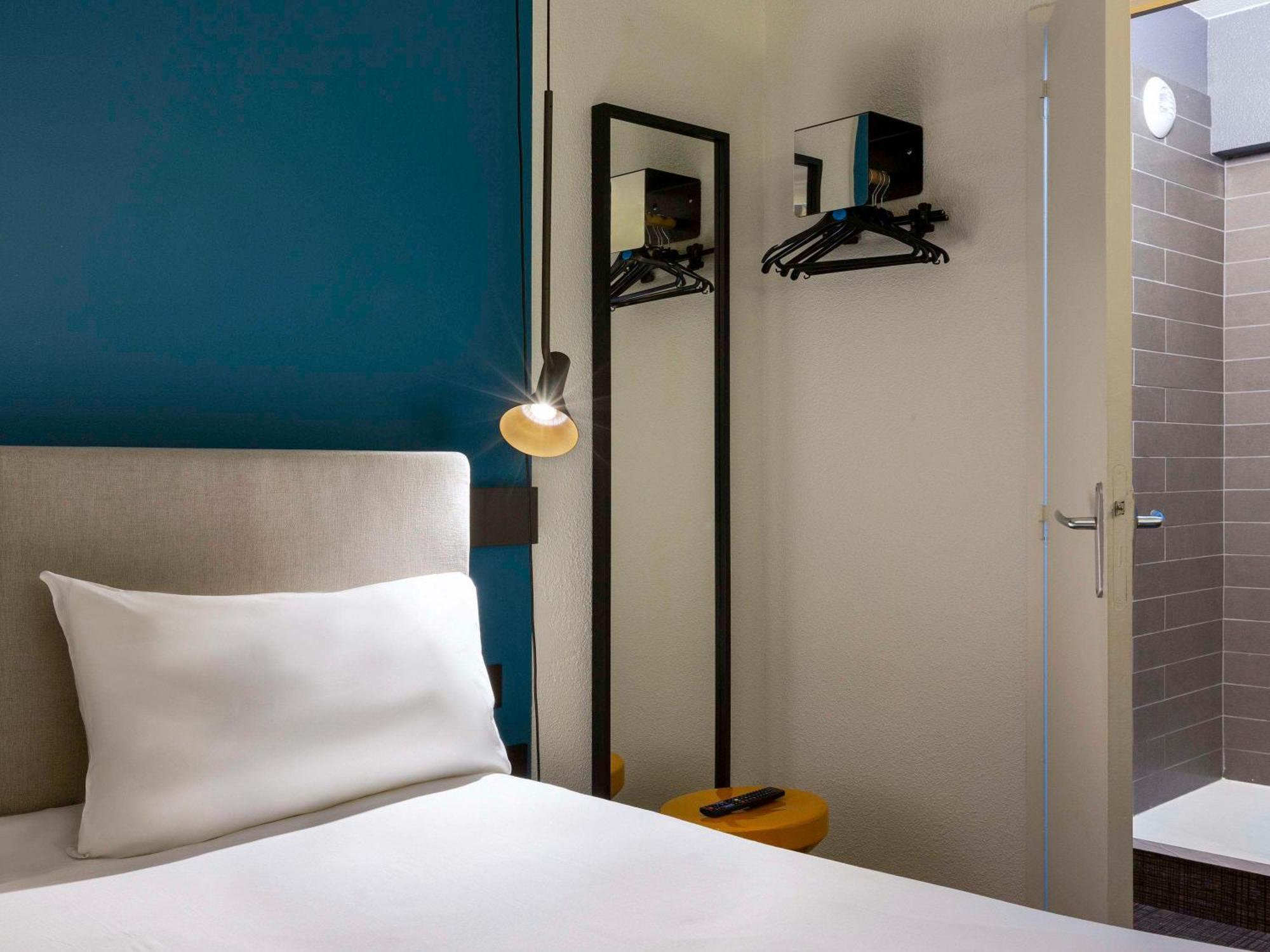 Hotel Ibis Marseille Centre Prefecture Esterno foto